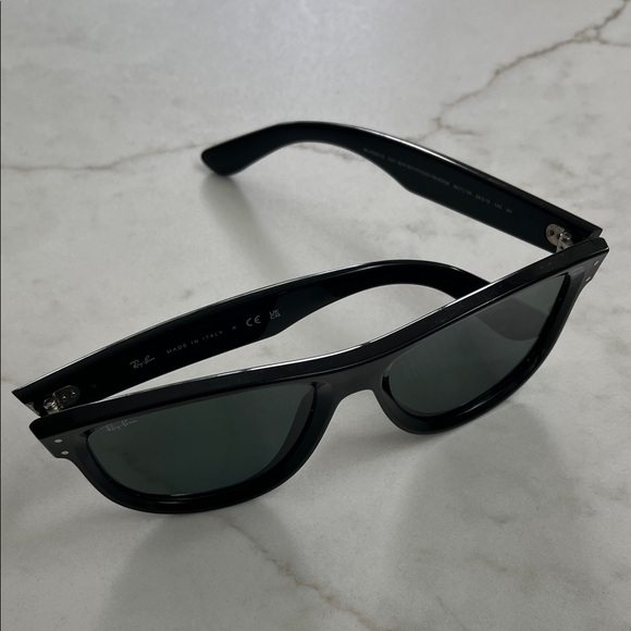 Ray-Ban Classic Black Sunglasses - Picture 4 of 4